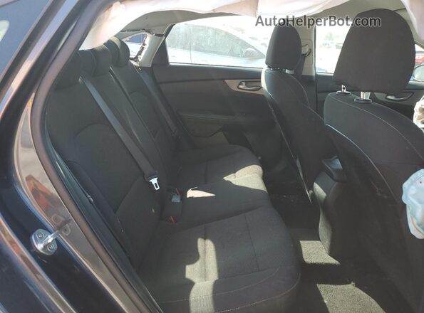 3KPF24ADXLE235630 2020 KIA FORTE Blue Rear seats view