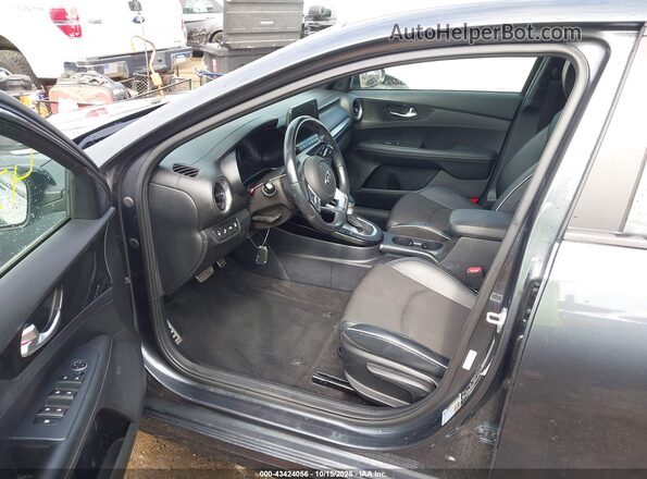 3KPF34AD1LE262129 2020 KIA FORTE Black Вид салону спереду