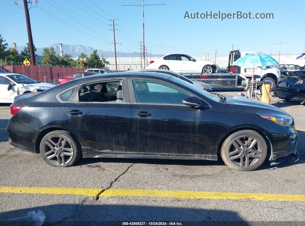 3KPF34AD9LE136827 2020 KIA FORTE Black Widok wnętrza z tyłu