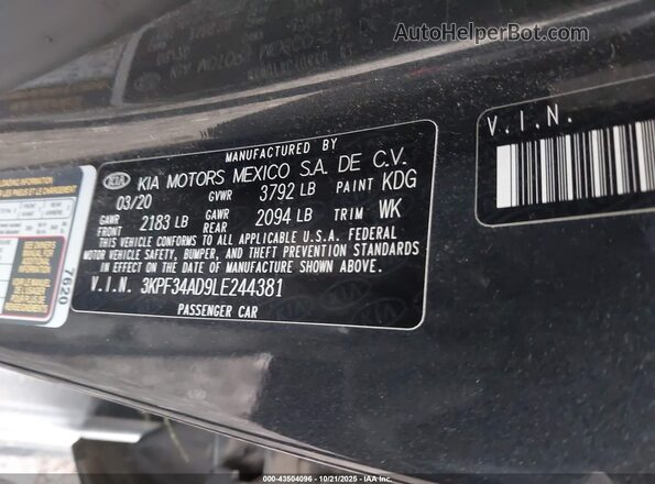 3KPF34AD9LE244381 2020 KIA FORTE Black Widok komory silnika