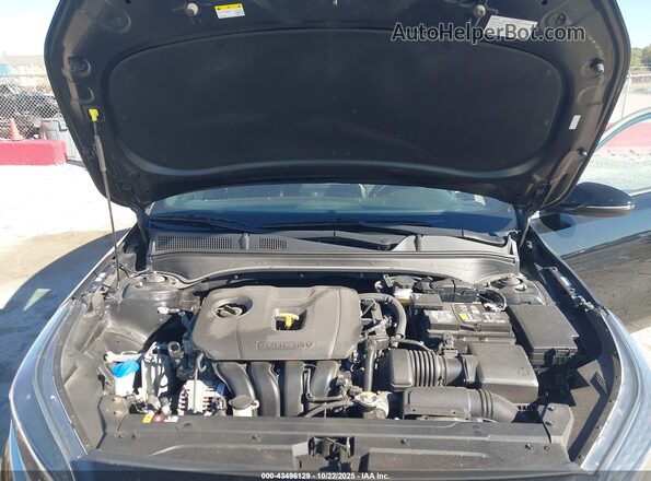 3KPF54AD0NE491964 2022 KIA FORTE Black Widok z tyłu