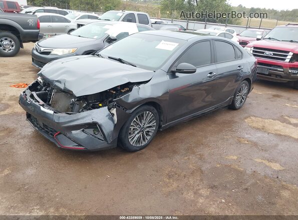 3KPF54AD4RE796762 2024 KIA FORTE Black Առջևի ձախ երեք քառորդ տեսարան