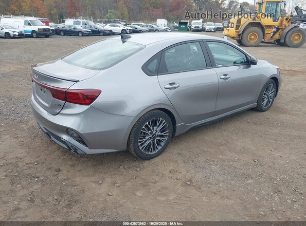 3KPF54AD5PE542331 2023 KIA FORTE Серый Задняя правая четверть