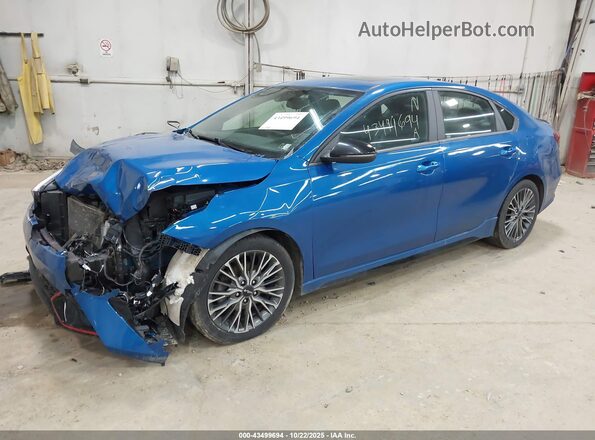 3KPF54AD7NE427792 2022 KIA FORTE Blue Front left