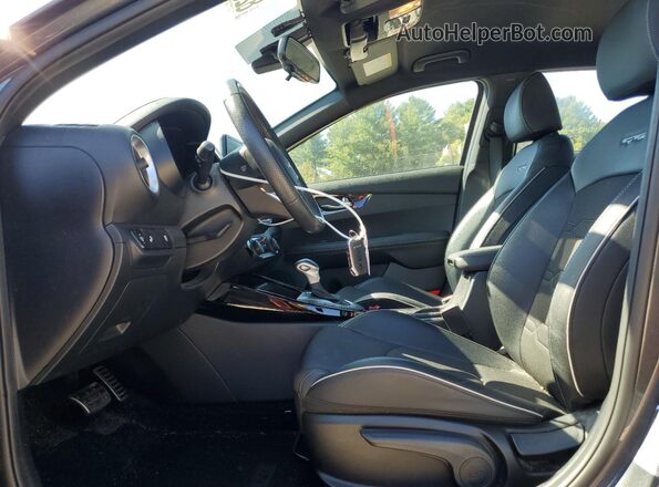 3KPF54AD8PE513518 2023 KIA FORTE Gray Widok wnętrza z przodu