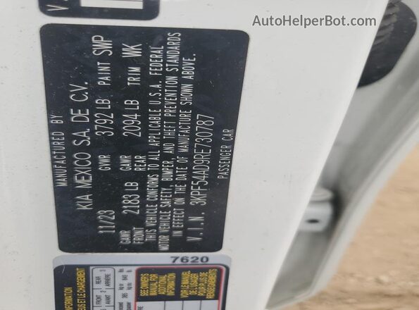 3KPF54AD9RE730787 2024 KIA FORTE White Vista de la etiqueta del VIN