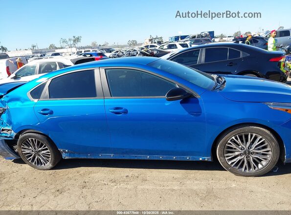 3KPF54ADXNE486223 2022 KIA FORTE Blue Vista interior de 360 grados