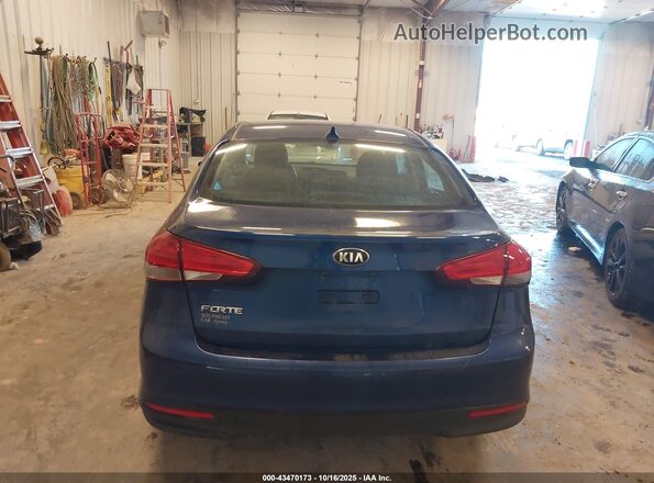 3KPFK4A71JE256938 2018 KIA FORTE Blue 
