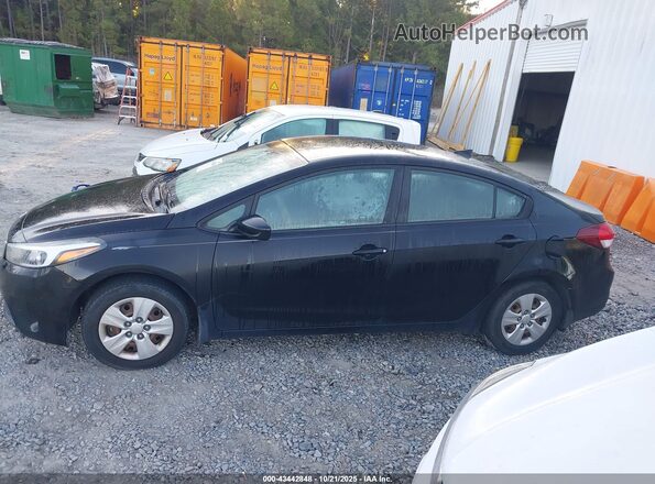 3KPFL4A70JE209848 2018 KIA FORTE Черный 