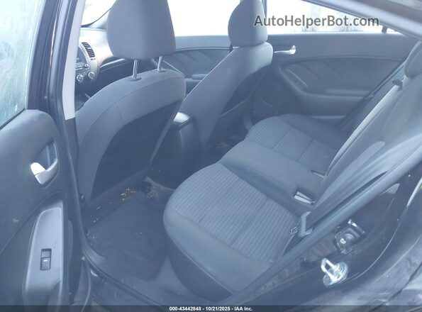 3KPFL4A70JE209848 2018 KIA FORTE Черный 