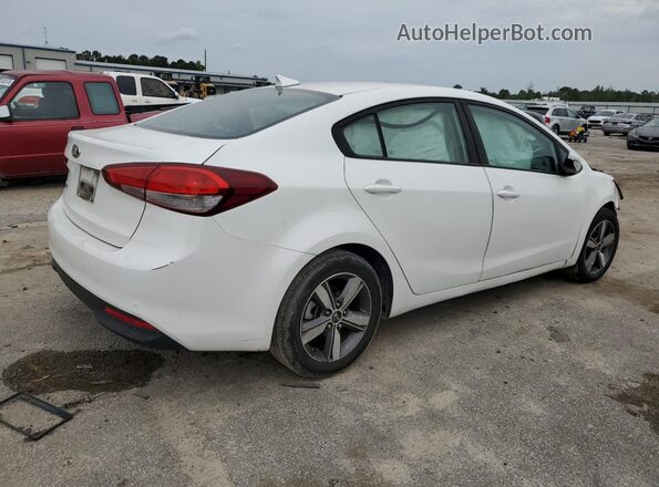 3KPFL4A78JE167039 2018 KIA FORTE White 