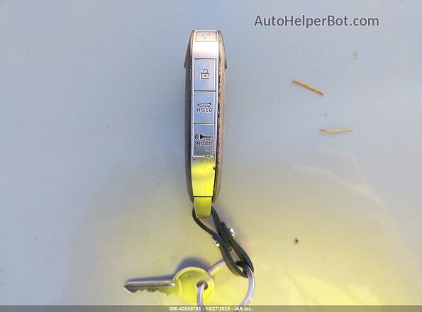 3KPFT4DE8SE015807 2025 KIA K4 Черный Вид панели приборов