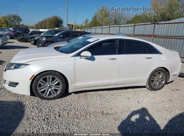 3LN6L2LU0GR629386 2016 LINCOLN MKZ HYBRID White 360 interior view