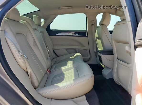 3LN6L5A93LR622362 2020 LINCOLN MKZ Tan Սալոնի հետևի տեսք