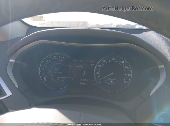 3LN6L5E92LR615641 2020 LINCOLN MKZ White Rear seats view
