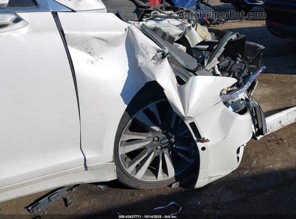 3LN6L5F95HR631953 2017 LINCOLN MKZ White Դիմացի տեսք