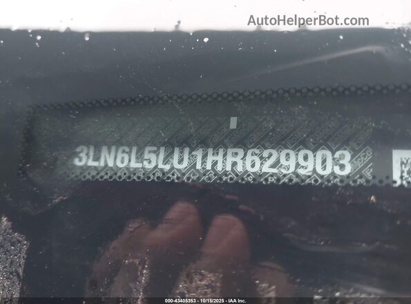3LN6L5LU1HR629903 2017 LINCOLN MKZ HYBRID Maroon Engine compartment view