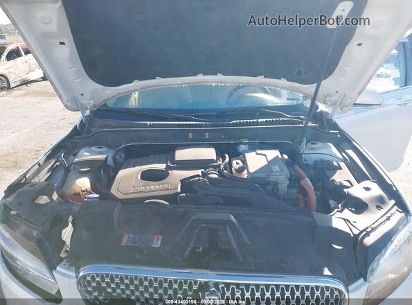 3LN6L5LU6JR628171 2018 LINCOLN MKZ HYBRID White Rear view