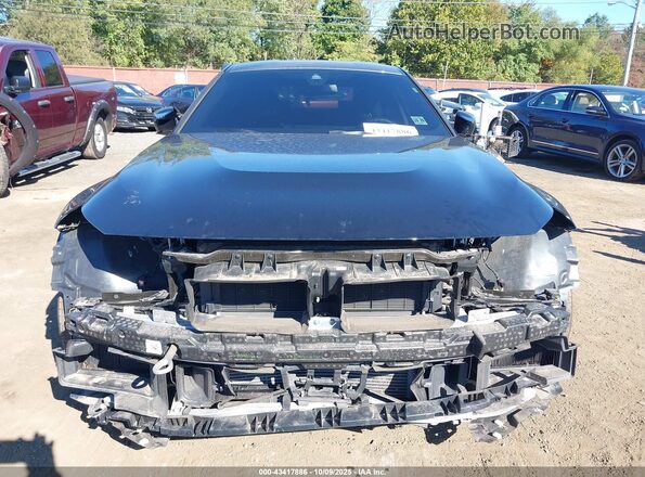 3MF13DM05R8E80811 2024 BMW M2 Black Սարքավորումների վահանակի տեսք