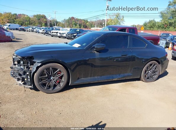 3MF13DM05R8E80811 2024 BMW M2 Black Սալոնի 360 աստիճան տեսք