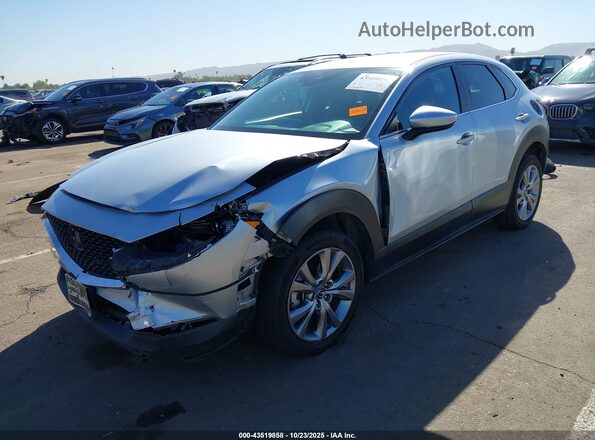 3MVDMACL2LM118486 2020 MAZDA CX-30 Silver Vista tres cuartos delantera izquierda