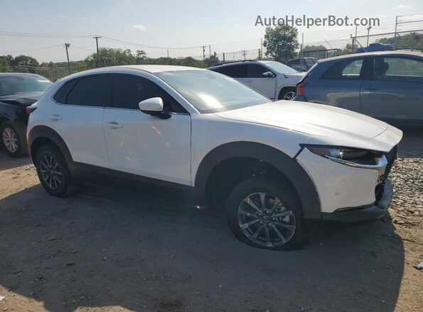 3MVDMBAM0SM841902 2025 MAZDA CX-30 White Delantero derecho