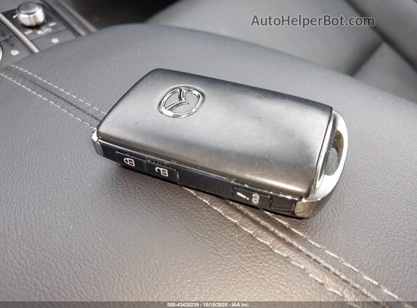 3MVDMBBL3NM448244 2022 MAZDA CX-30 Red Widok deski rozdzielczej