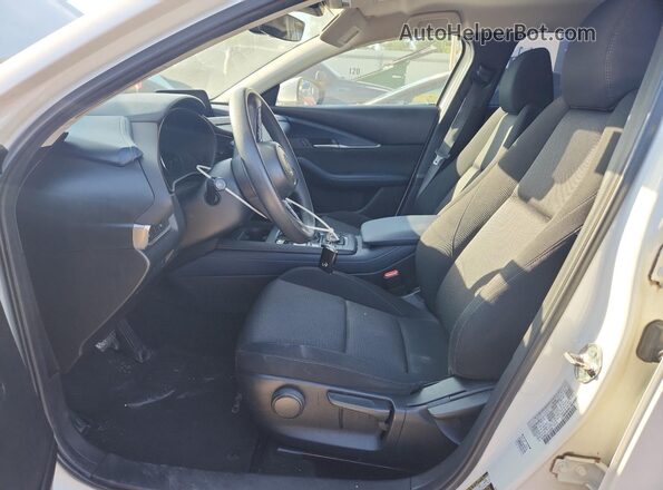 3MVDMBBL8LM104289 2020 MAZDA CX-30 Белый Вид салона спереди