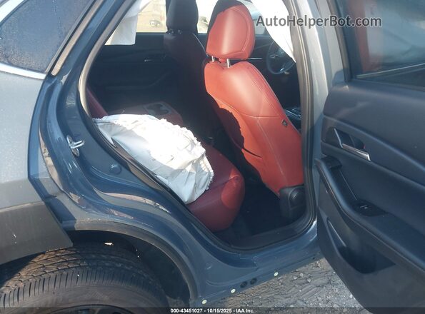 3MVDMBCM2RM637027 2024 MAZDA CX-30 Gray VIN կոդի պիտակի տեսք