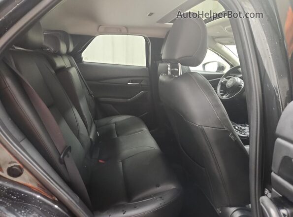 3MVDMBCM3SM758946 2025 MAZDA CX-30 Black უკანა სალონის ხედი