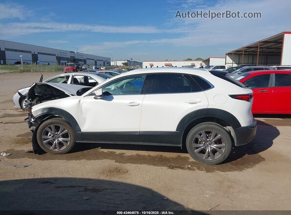 3MVDMBEM3LM130741 2020 MAZDA CX-30 White 360 interior view