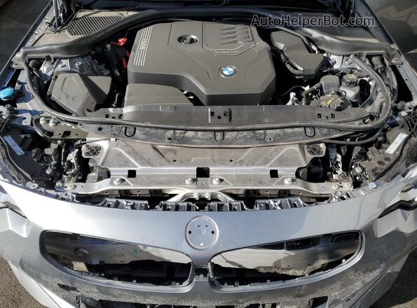 3MW23CM06S8F48070 2025 BMW 2 SERIES Silver Вид задньої частини салону