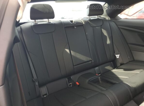 3MW23CM07R8E12198 2024 BMW 2 SERIES Gray Հետևի նստատեղերի տեսք