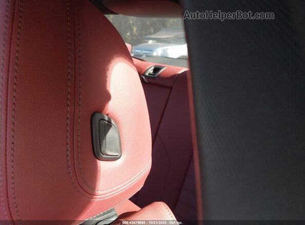 3MW33CM03P8D63082 2023 BMW 2 SERIES White VIN კოდის სტიკერის ხედი