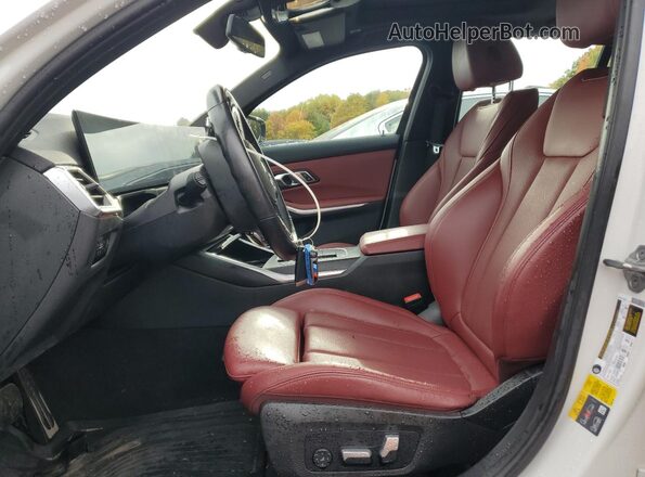 3MW39FS0XP8D10785 2023 BMW 3 SERIES White Вид салону спереду