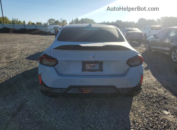3MW43CM02P8D35360 2023 BMW M2 Бирюзовый Вид сзади