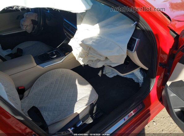 3MW49FF00P8D55409 2023 BMW 3 SERIES Red Widok wnętrza z przodu