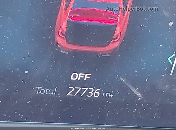 3MW49FF00P8D55409 2023 BMW 3 SERIES Red Widok tylnych siedzeń