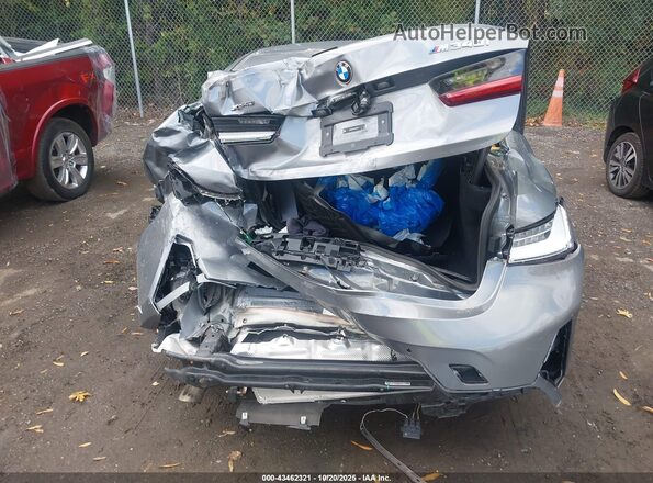 3MW49FF0XP8D57619 2023 BMW 3 SERIES Серебряный 