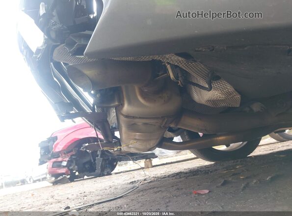 3MW49FF0XP8D57619 2023 BMW 3 SERIES Серебряный 