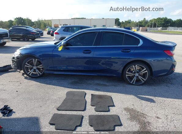 3MW5P7J01M8C07630 2021 BMW 3 SERIES Blue Rear interior view
