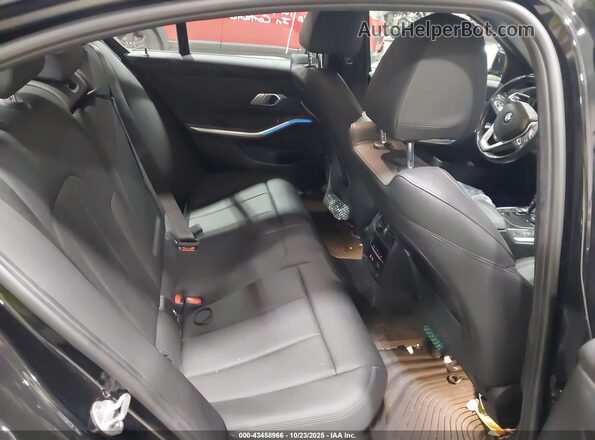 3MW5R7J03L8B09370 2020 BMW 3 SERIES Black Вид наклейки з VIN-кодом