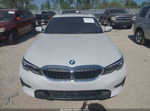 3MW5R7J06M8B72884 2021 BMW 3 SERIES White ხელსაწყოთა პანელის ხედი