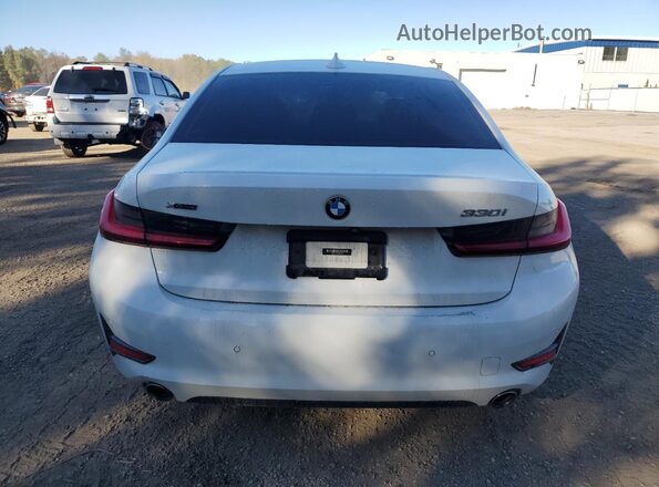 3MW5R7J08L8B07002 2020 BMW 3 SERIES White Rear view