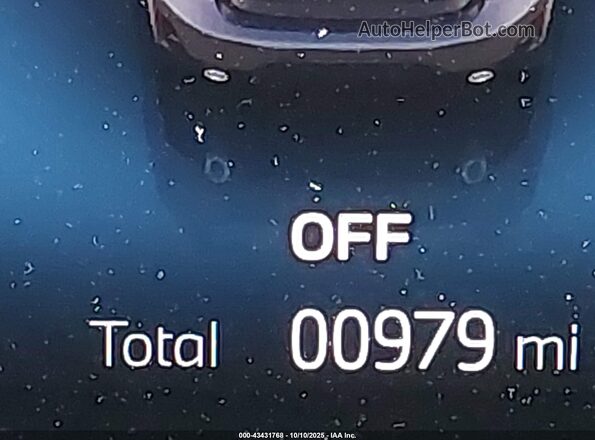 3MW69CW08S8F30389 2025 BMW 3 SERIES Black 