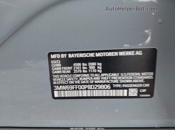 3MW69FF00P8D29806 2023 BMW 3 SERIES Silver Vista del compartimento del motor