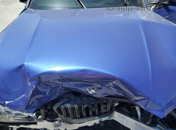 3MW69FF06R8E68020 2024 BMW 3 SERIES Blue Rear interior view