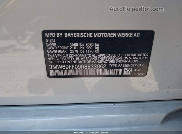 3MW69FF09R8E33052 2024 BMW 3 SERIES White Вид підкапотного простору