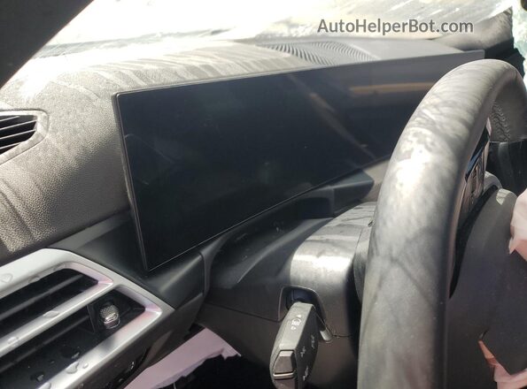 3MW89CW09S8F01671 2025 BMW 3 SERIES Gray Vista del cuadro de instrumentos