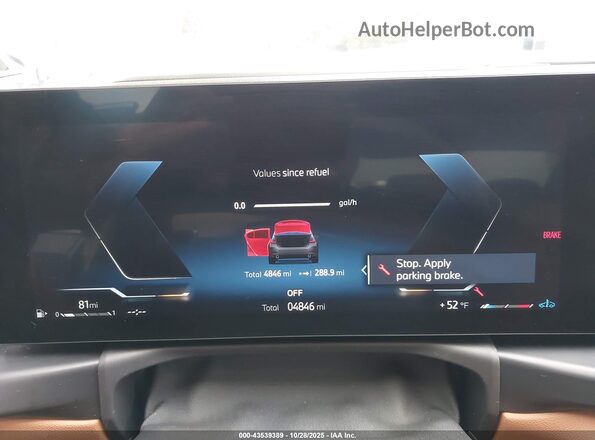 3MW89CW0XS8F15949 2025 BMW 7 SERIES Gray Rear seats view